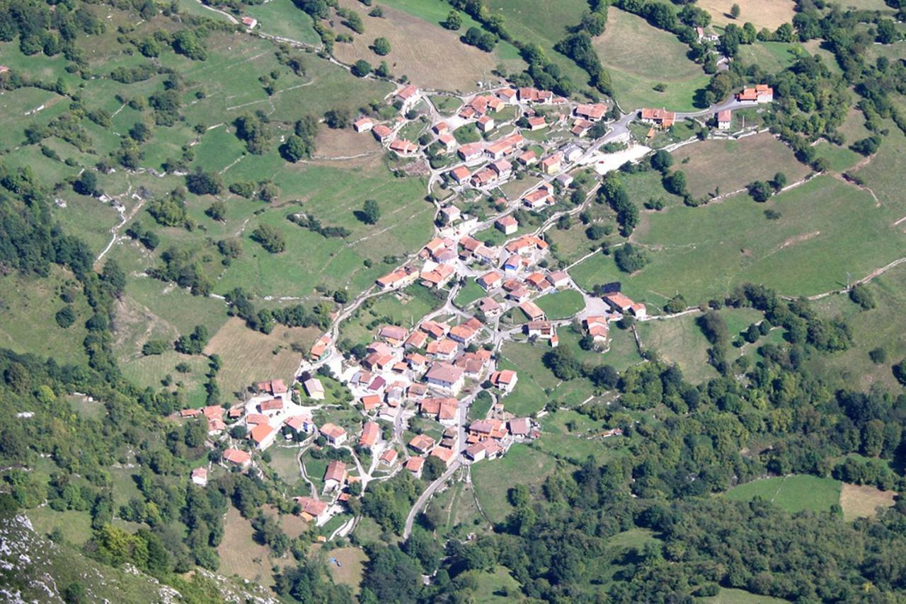 Hotel Rural Llerau Ponga Extérieur photo